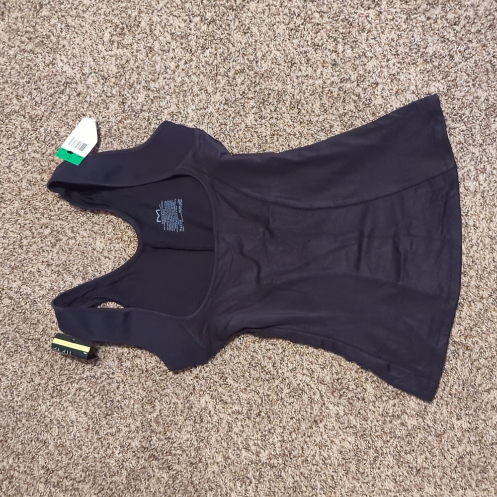 NWT Maidenform Top Solutions Shapewear